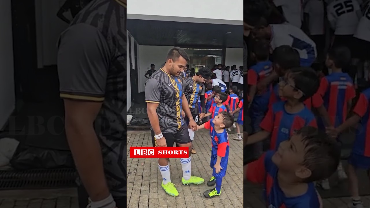 Namal Rajapaksa and his son💙🏈💥 