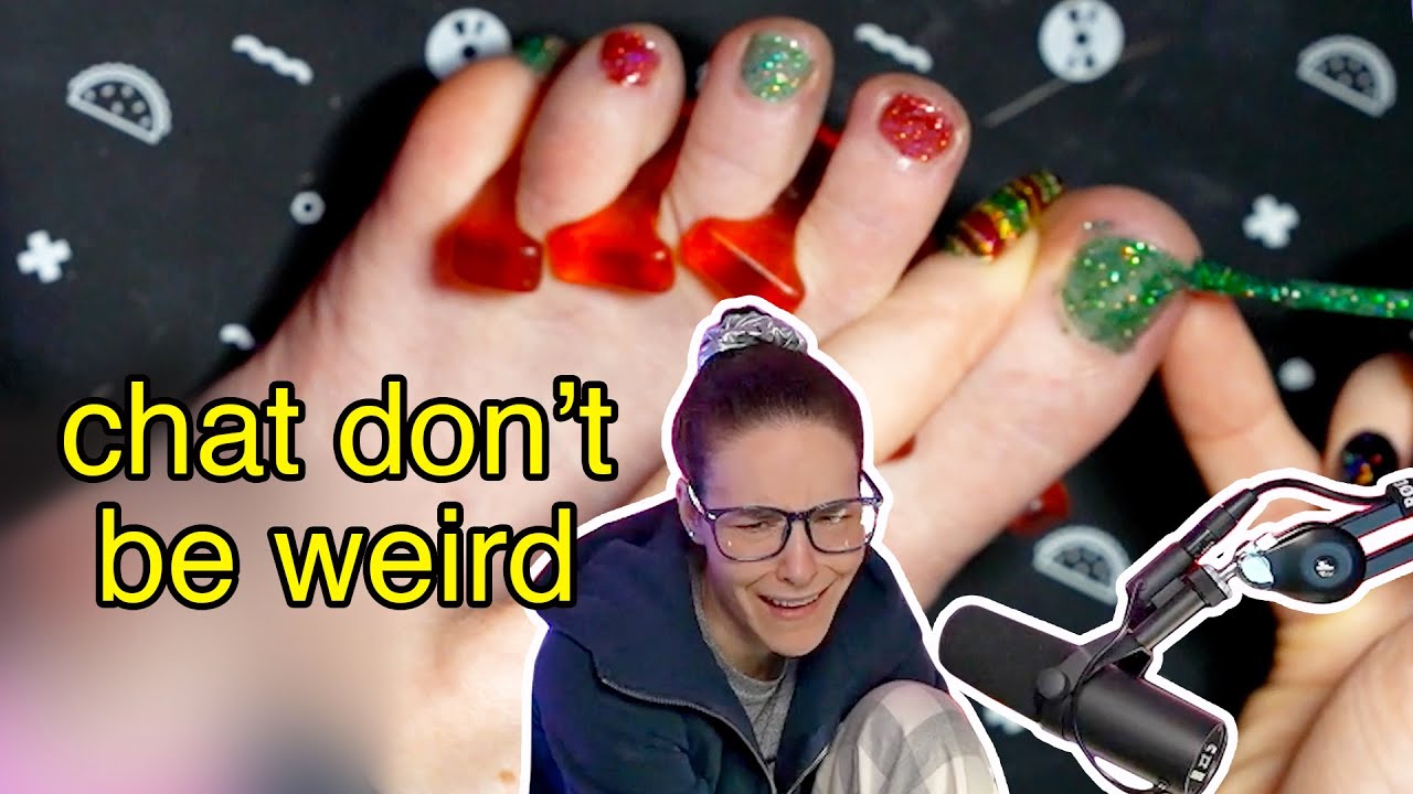 When u paint your toes on the internet🦶 - Simply Stream Highlights