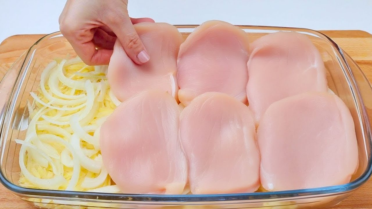 Я больше не жарю! Это ЛУЧШИЙ рецепт курицы, который мне дали мои французские друзья.