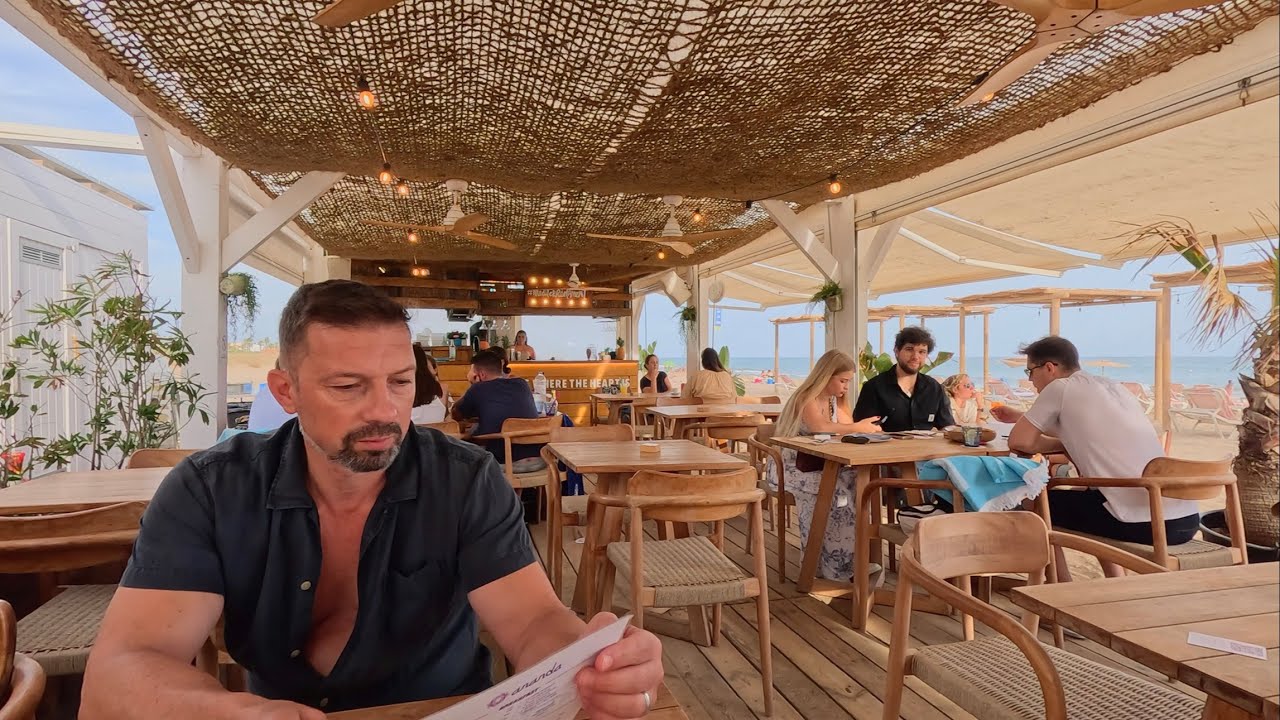 Barcelona & Castelldefels 🇪🇸 | Iconic City Walk + Beach Escape 