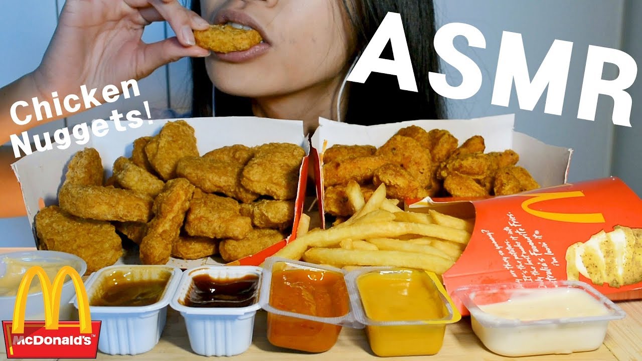 ASMR MCDONALDS CHICKEN NUGGETS (Original and Spicy) - CRUNCHY EATING SOUNDS
