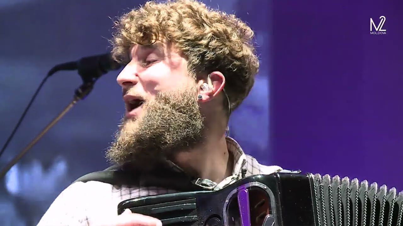 Bei Mir Bist Du Shon | Jazz Accordion Concert | Misha Grossu | iSWING my WAY project