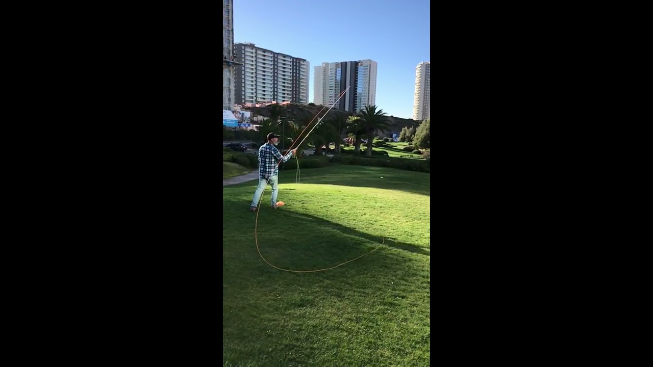 Conoces lo que puede hacer la Caña de Fibra de Vidrio Aguas Claras Fly Fishing ?