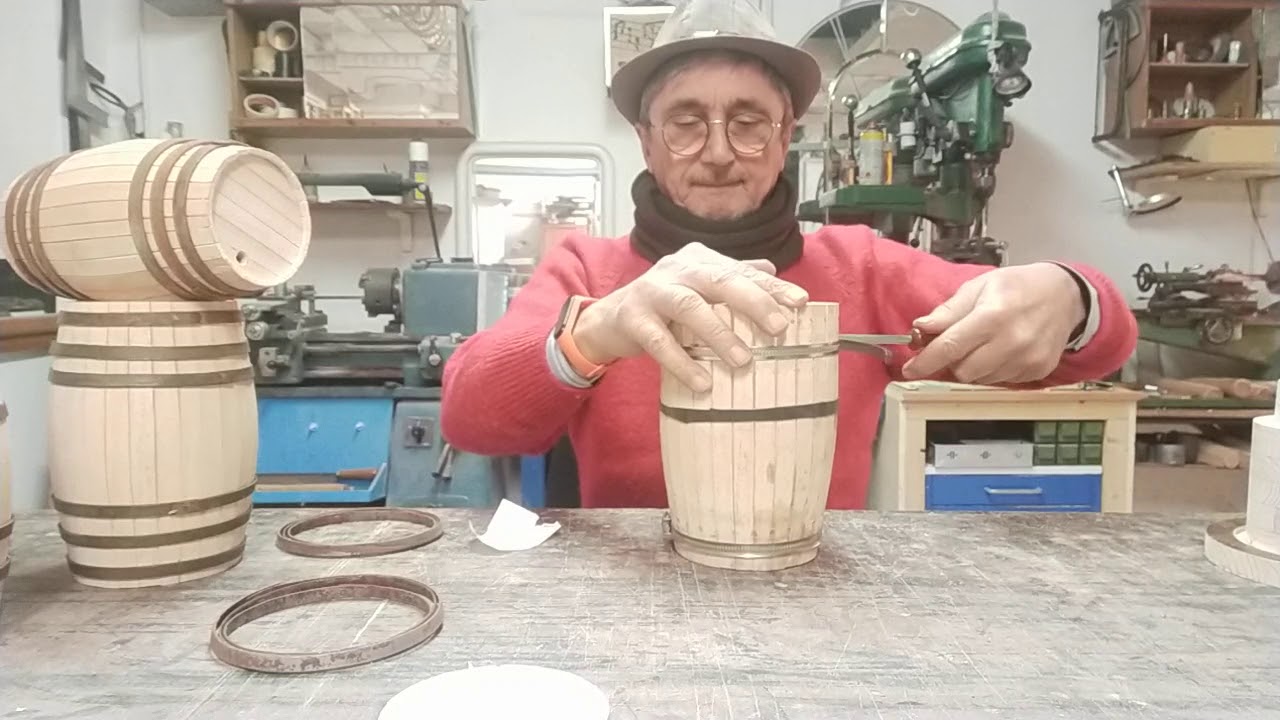 Costruzione botti vuote