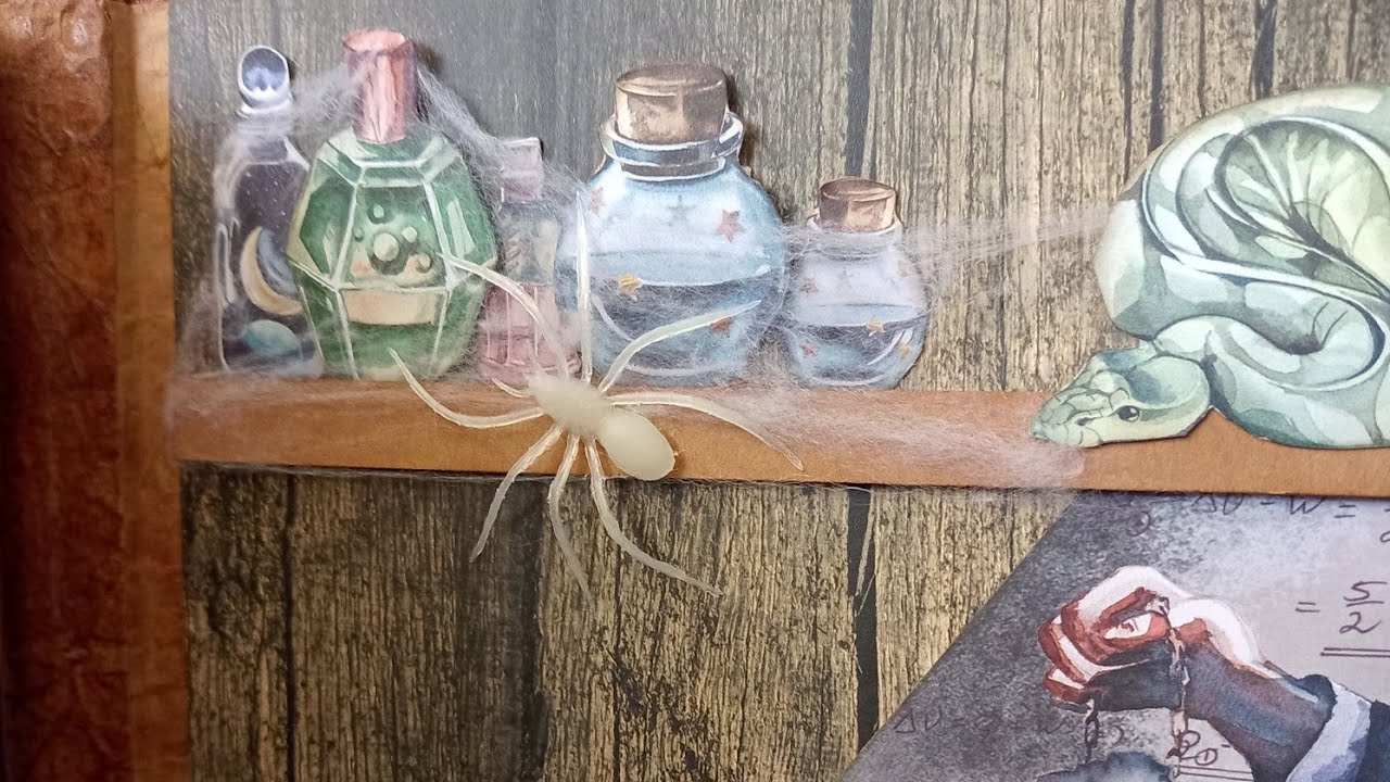TUTO ALBUM SCRAPBOOKING GRIMOIRE/LIVRE de MAGIE : DÉCORATION PREMIÈRES de COUVERTURES DT @Scrapnjoy