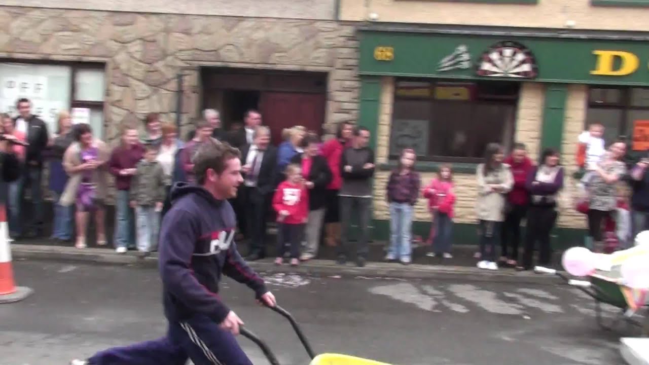 Derrygonnelly funday 2009 part 1 of 4
