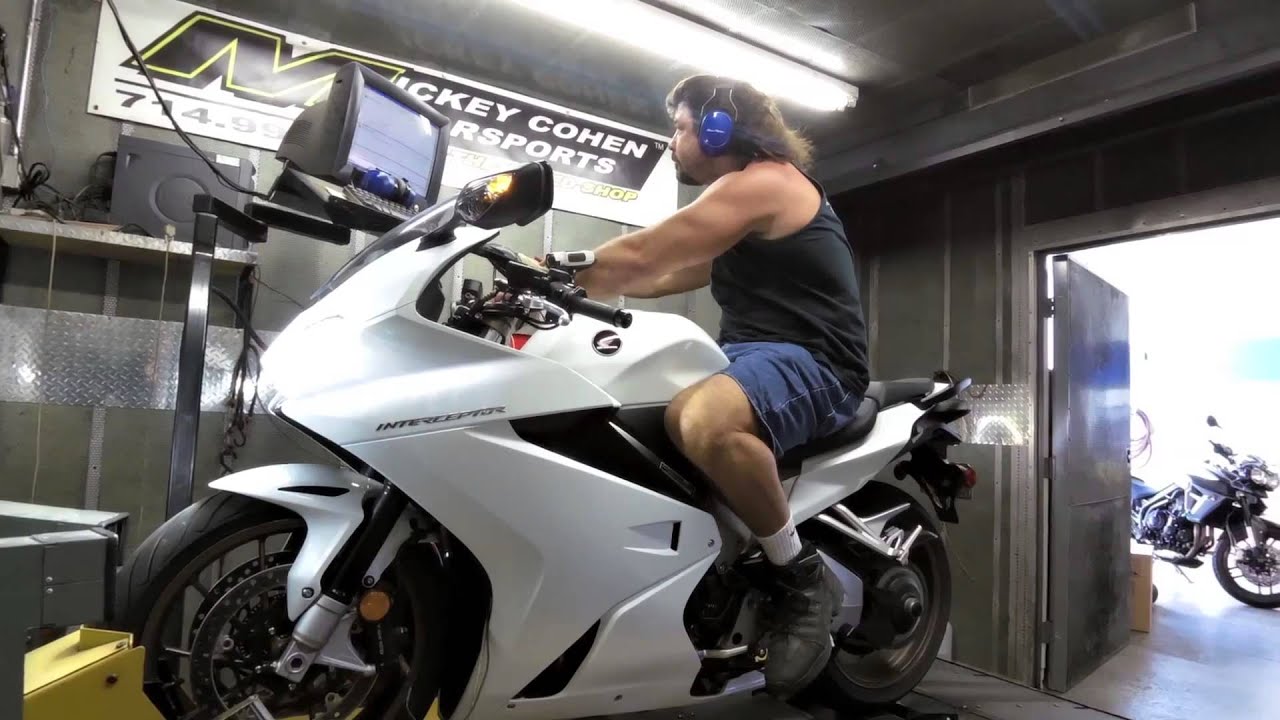 Honda's 2014 VFR800F Interceptor