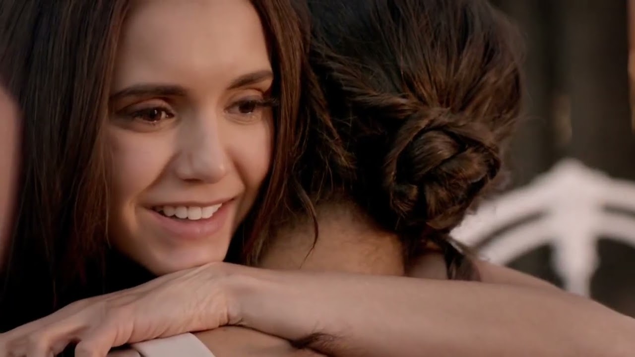 Katherine and Elena - One Last Time (8x16)