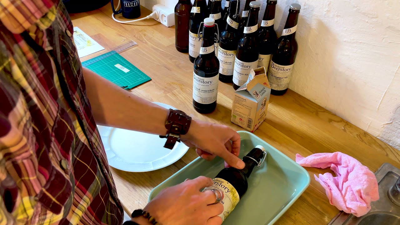 How to label beer bottles - Do you know the easiest way?