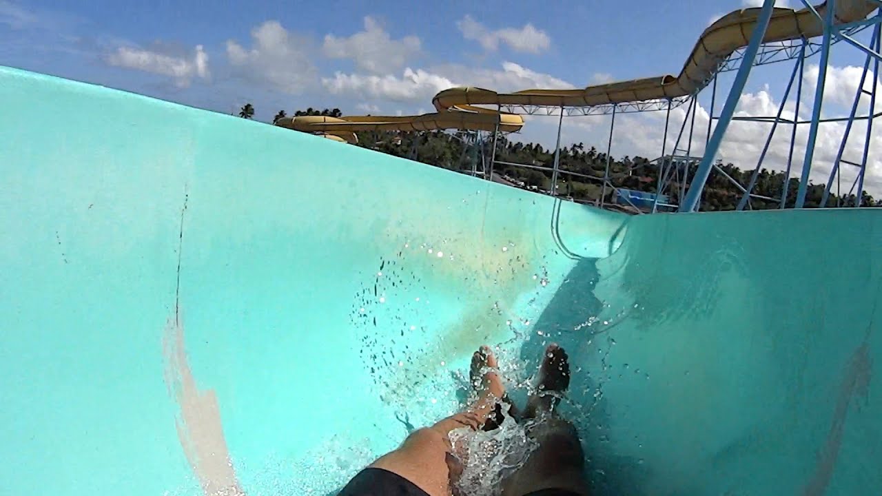 Green Verde Water Slide at Veneza Water Park