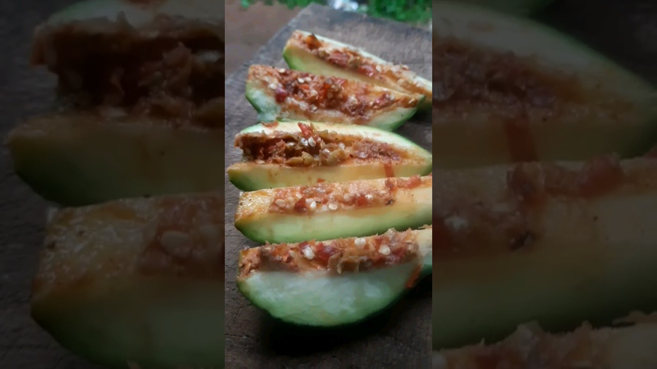 Amazing Mango Pickle 😝 | Traditional Taste SL #shorts #viral #mangorecipe
