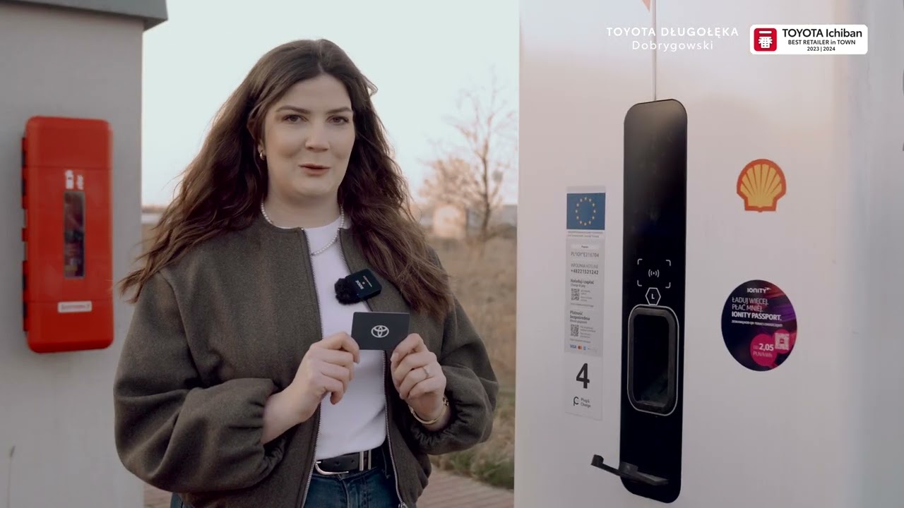 Jak naładować Toyotę plug-in lub elektryczną?