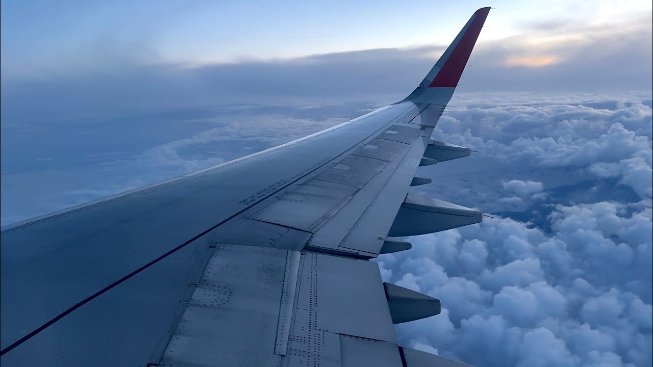 Аэрофлот • Airbus A321-211 • RA-73721 • Взлёт из дождливого Петербурга