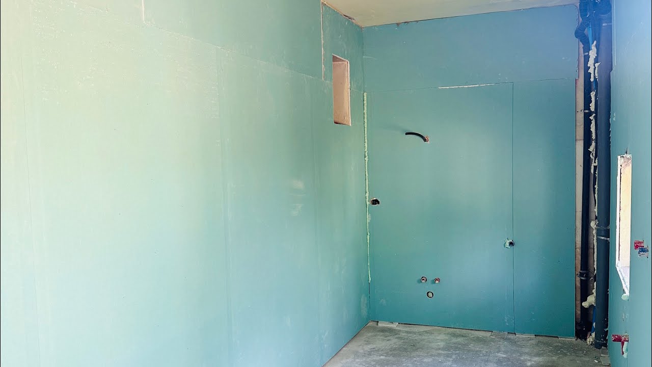 Come incollare la lastra di Cartongesso su le pareti con la schiuma adesivo