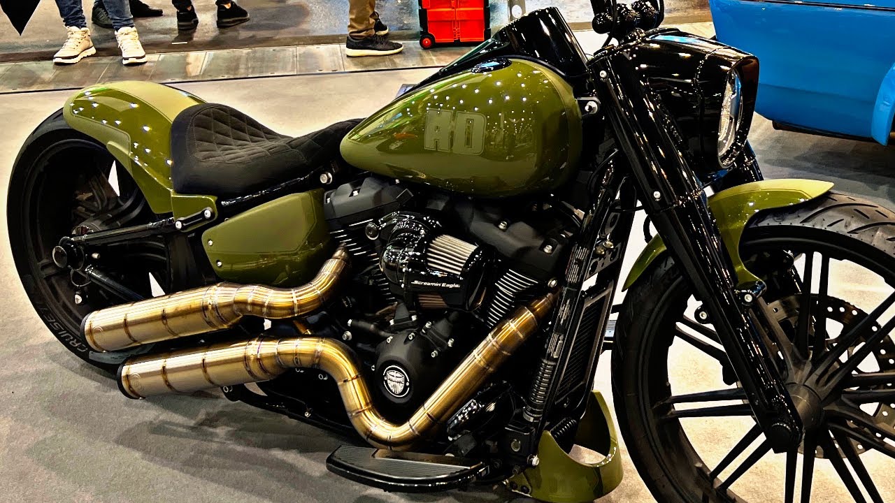 15 Best Looking Harley-Davidson Cruiser Motorcycles For 2025-2026! V Rod, Breakout, Fat Boy