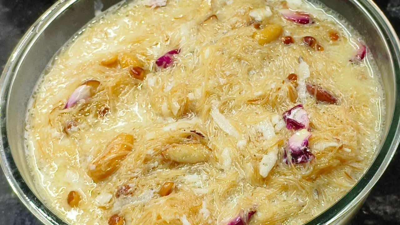 Eid special mein banaen sheer korma recipe 🤤 शीर खुरमा रेसिपी sheer khurma recipe 😋