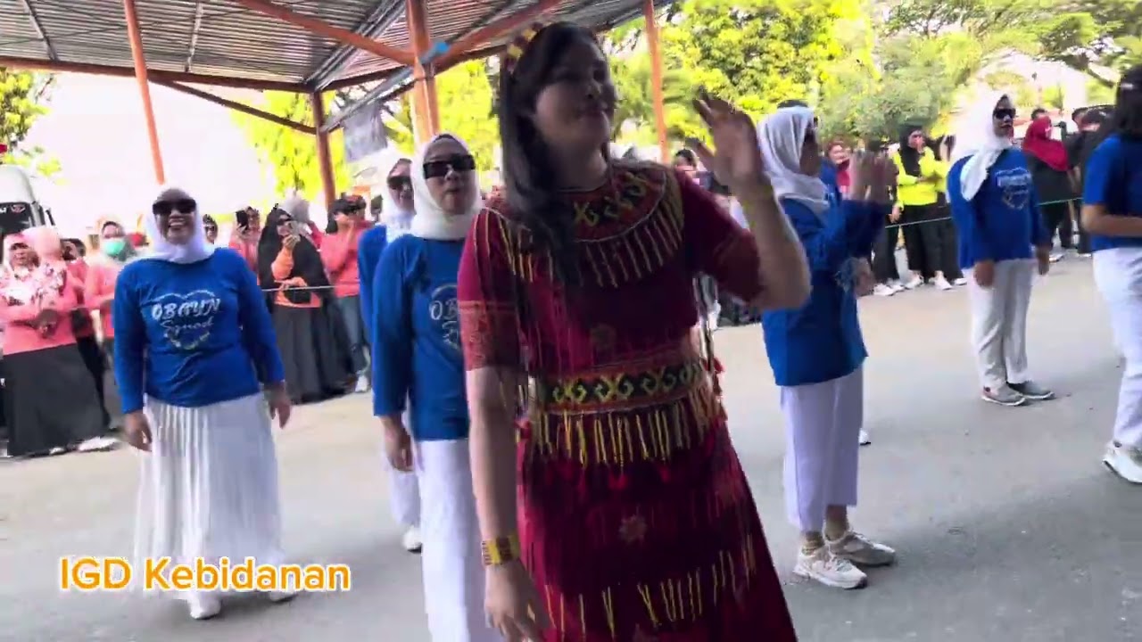 Yel-Yel Pembukaan Porseni dalam rangka HUT RSUD Morowali ke-16