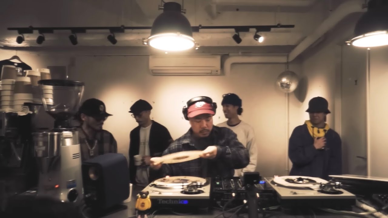 Latest Hip Hop & Sampling Source  ONLY VINYL / DJ MINOYAMA / by MUSIC LOUNGE STRUT at Koenji, Tokyo