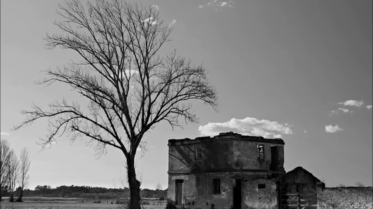 Luciano Bozza - Behind of Music (Atmosphere Mix)