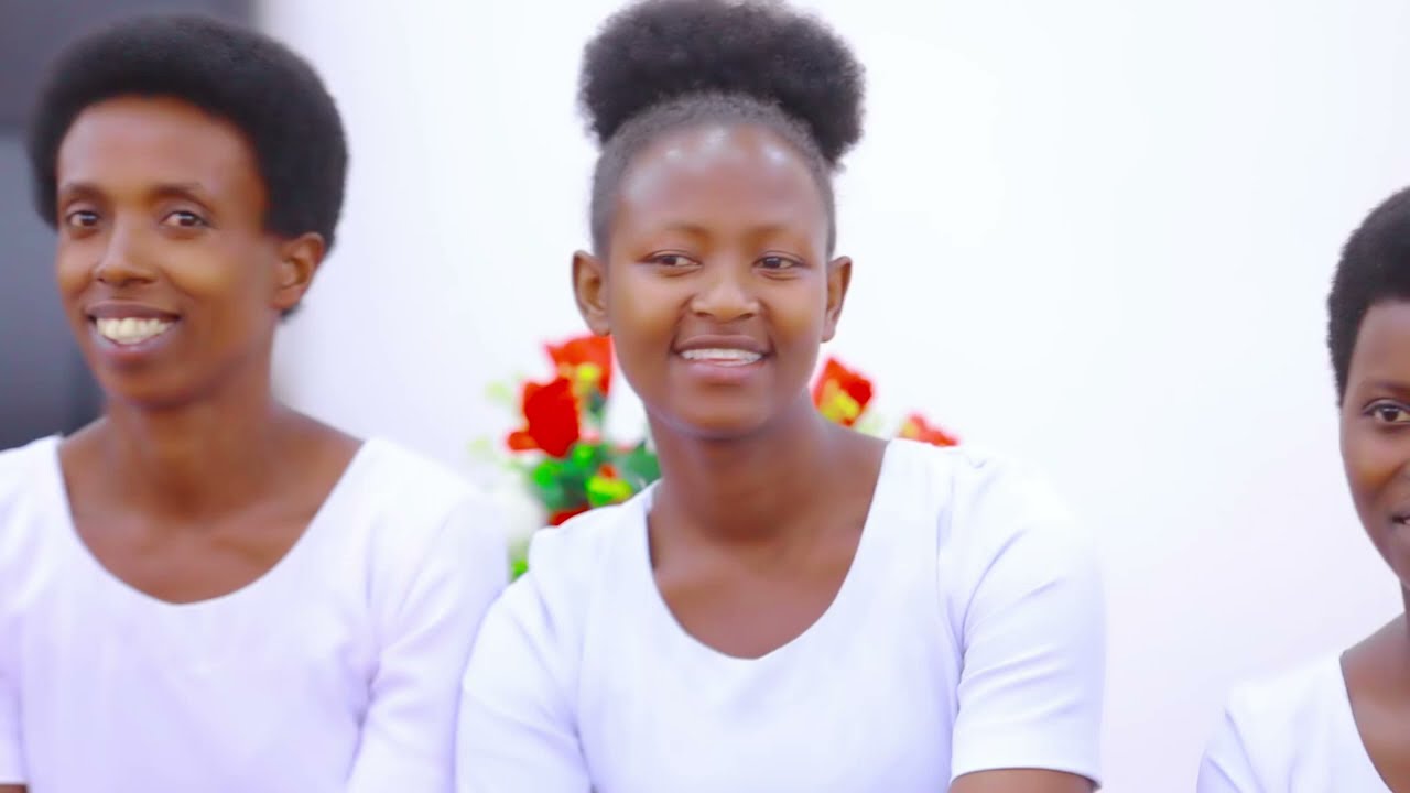KUMAVI BY IMBUTO Z' AGAKIZA CHOIR _SDA_ RWANYUNDO