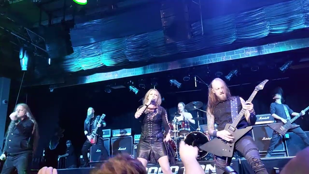 Leaves Eyes - Hell to the Heavens @ 70000Tons of Metal 2024 Day 3