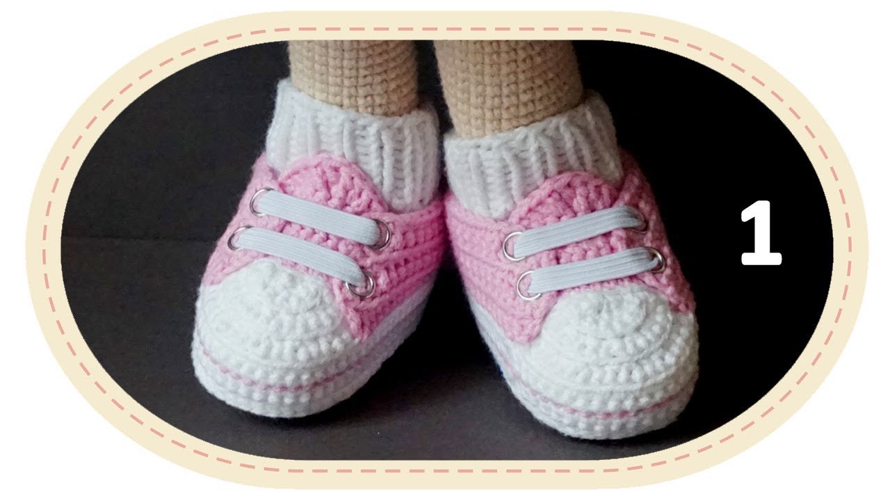 Вязаные кроссовки крючком для куклы Розали, ч1. Crochet sneakers for Rosalie doll, p1.
