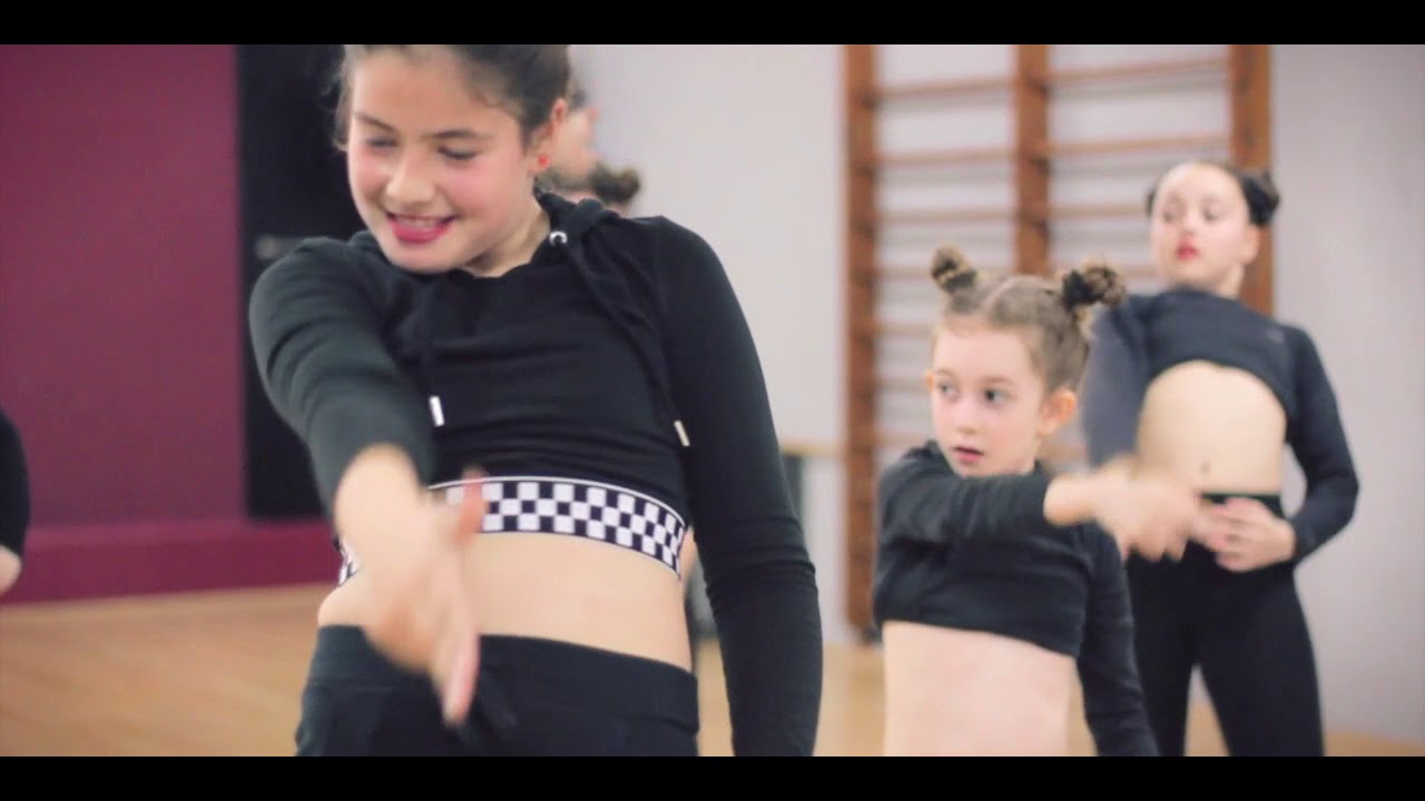 Clase de Commercial Dance Infantil - Street Dance Area