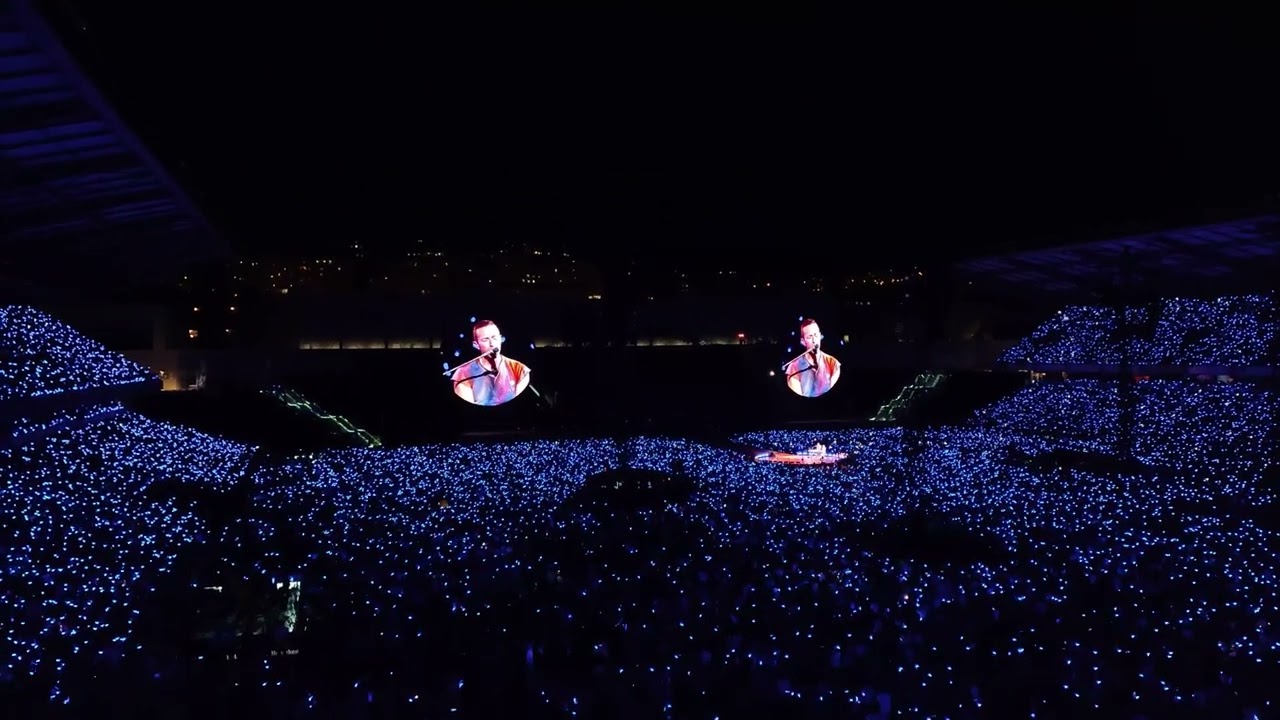 Coldplay - Magic [4K] - Live In Coimbra, Portugal 