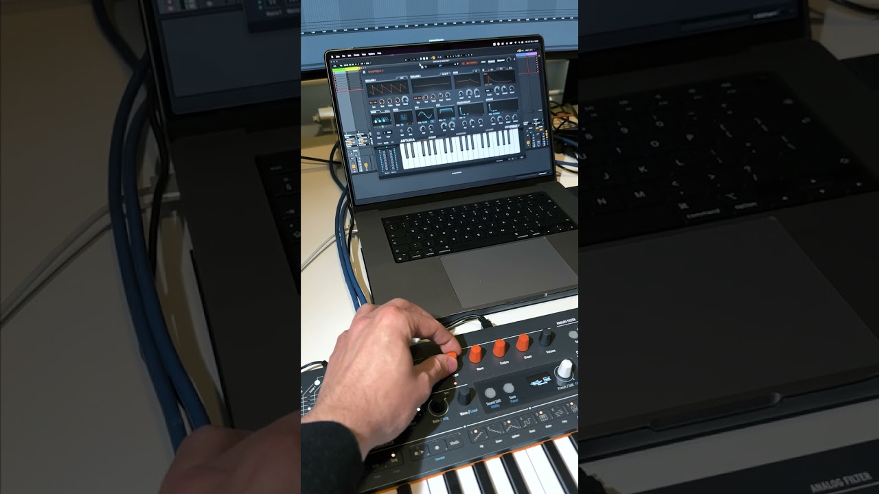 Hybrydowy syntezator z dedykowaną wtyczką - Arturia MiniFreak