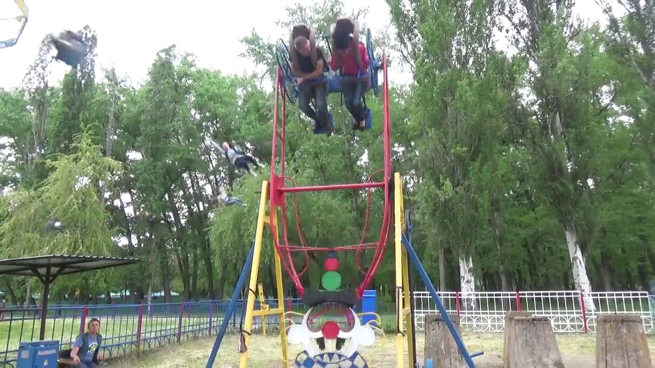 Дубовая роща. Аттракцион Клоун. Запорожье. Дубовка. Attraction Clown.