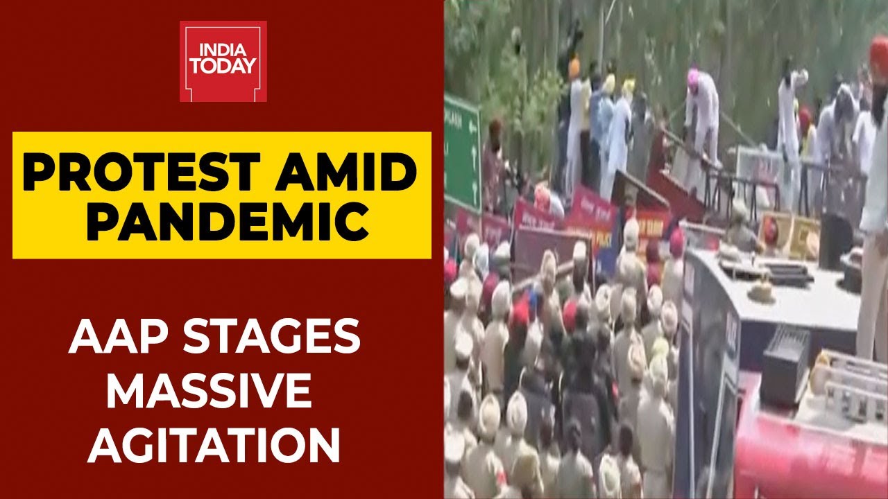 Unrest Amid Pandemic: AAP Workers Protest Outside Punjab CM's Residence Over Power Cuts