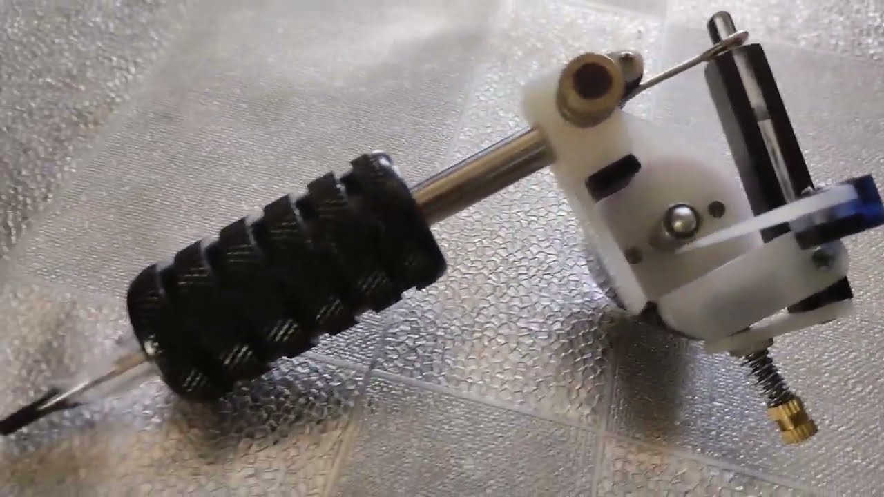 sidewinder tattoo machine||test on practice skin