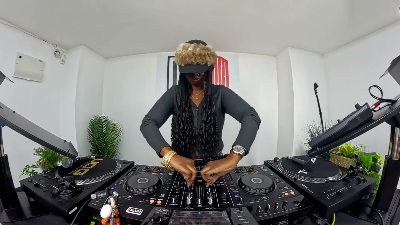 Open Format DJ Mix | Dalston Radio Live | JuicySteamedHams