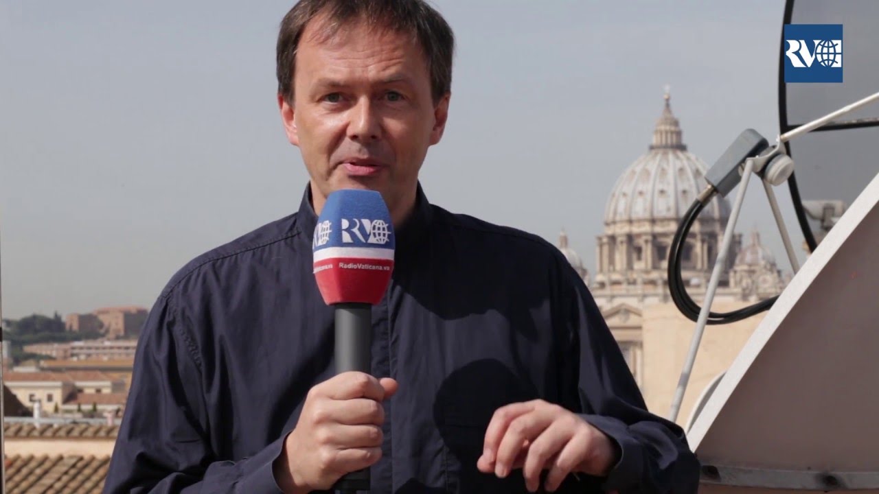 Pater Hagenkord erklärt Amoris Laetitia: “Es kann keine Patentrezepte geben”