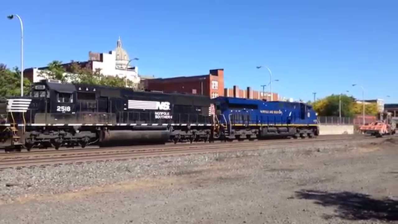 Norfolk & Western NS Heritage Unit at CP Altoona