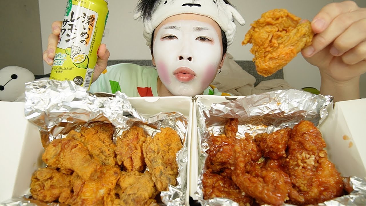 深夜に韓国チキンで優勝する白塗り男のナイトルーティン【飯テロ】