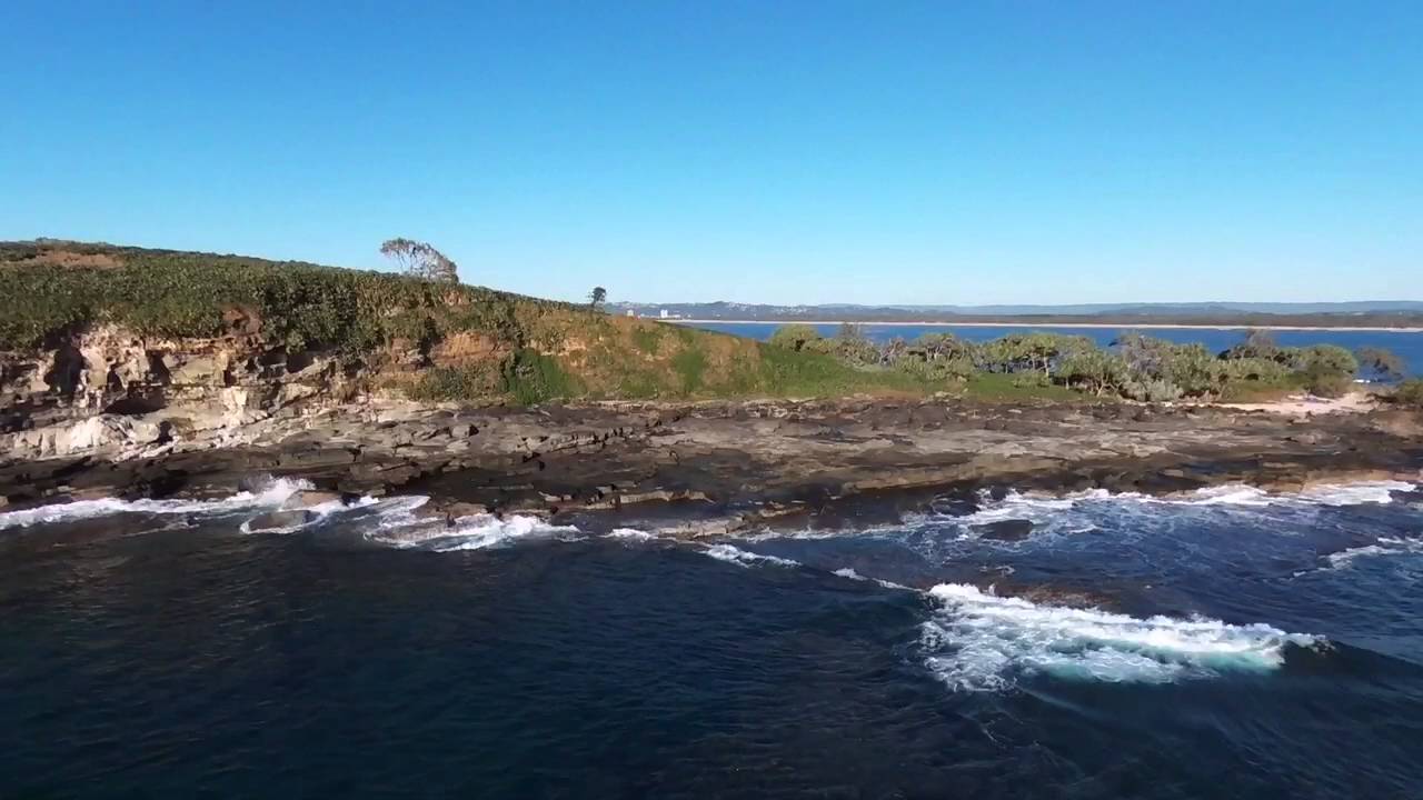 Mudjimba (Old Woman) Island. Parrot Bebop 2