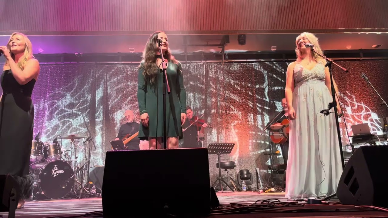 I Left My Heart - Performed At The Celtic World Forum