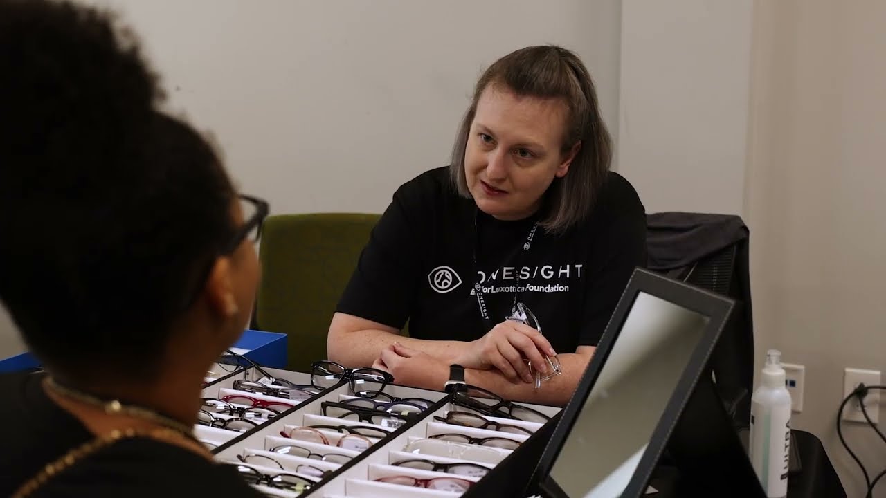 iVolunteer | Jennifer - OneSight EssilorLuxottica Foundation