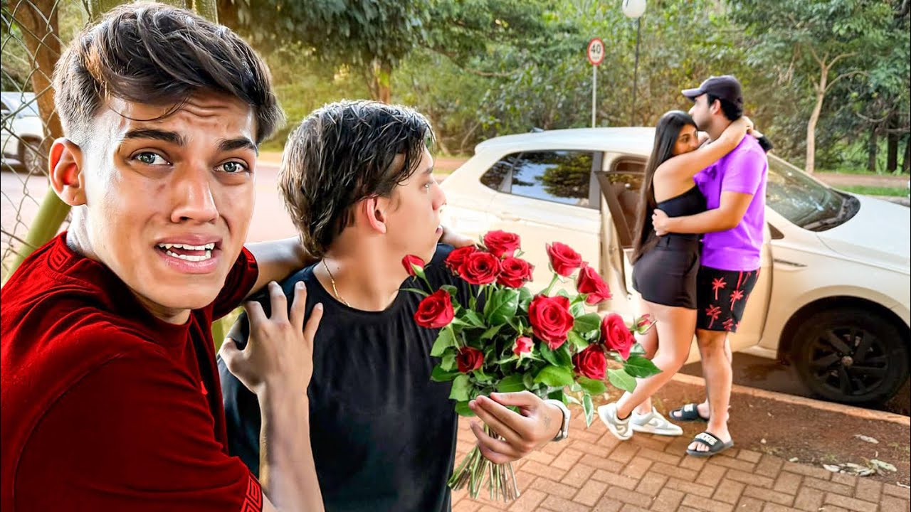 O ADUR DESCOBRIU QUE A EX NAMORADA DELE TEM OUTRO CRUSH!!