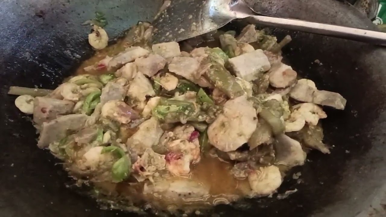 Tumis batang keladi 