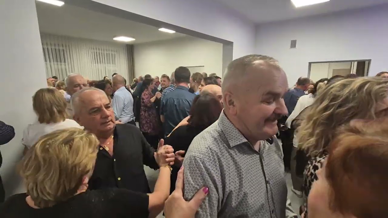 Zielone włoskie orzechy... 07  02 26.Mokrzec.  Kapela Tomasza Stachury.