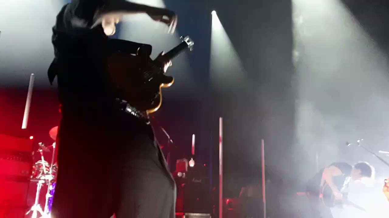 Sons. Live. 