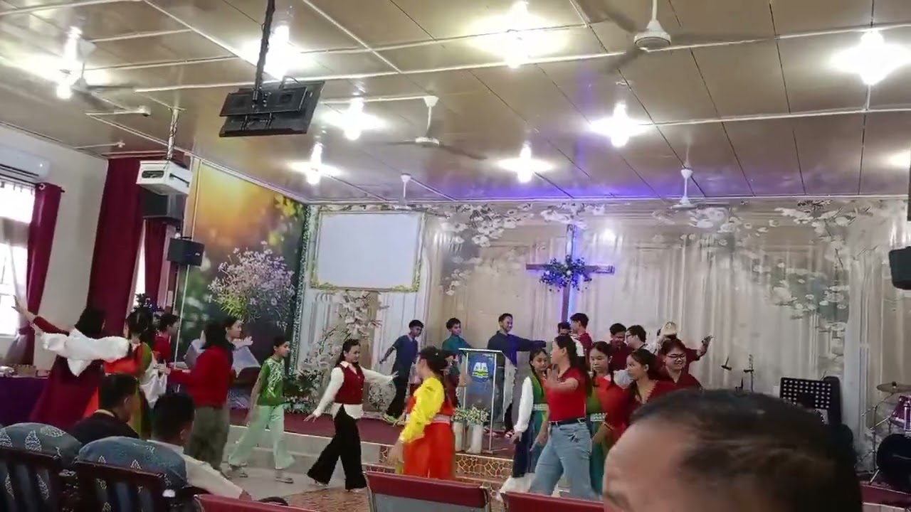 Happy ye..yee..