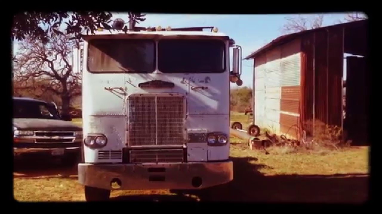 1974 White Frieghliner