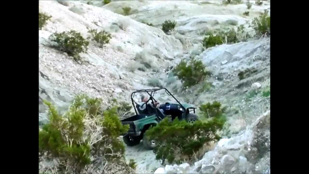 Rhino 4x4, extreme offroading, crevis, dirt