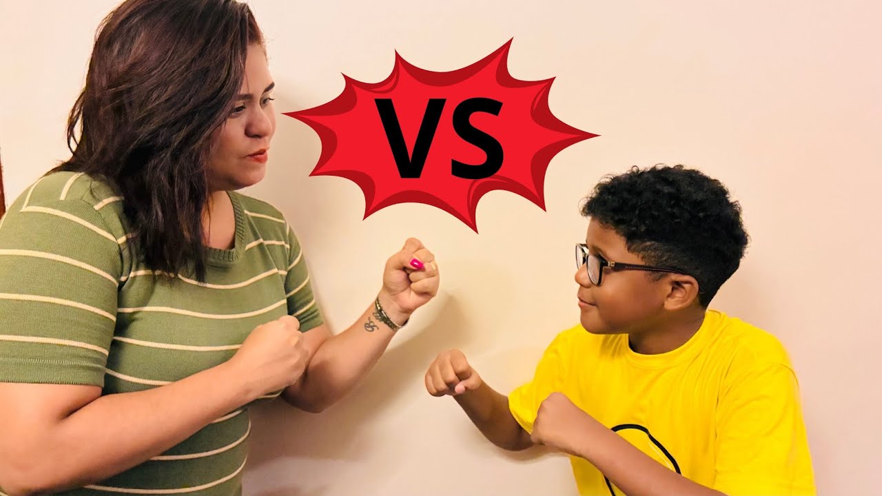 Mãe vs filho: quem será que conhece mais o outro? 👀😂 #MaeEFilho#DesafioMaeVsFilhoDiversaoEmFamilia