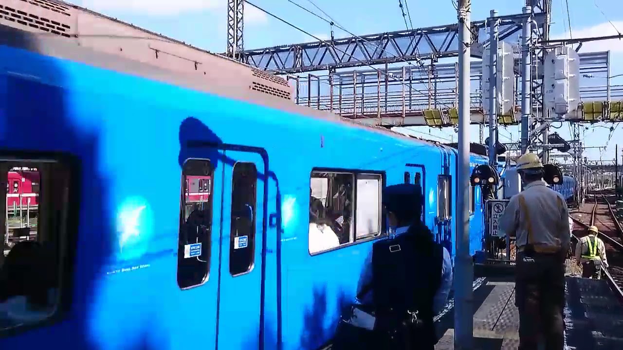 神奈川新町の後ろ4両解結(回送)&918Dの✈急行の入線