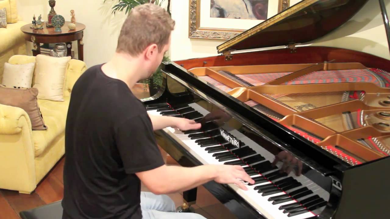 Top Gear Music on piano - Super Nintendo