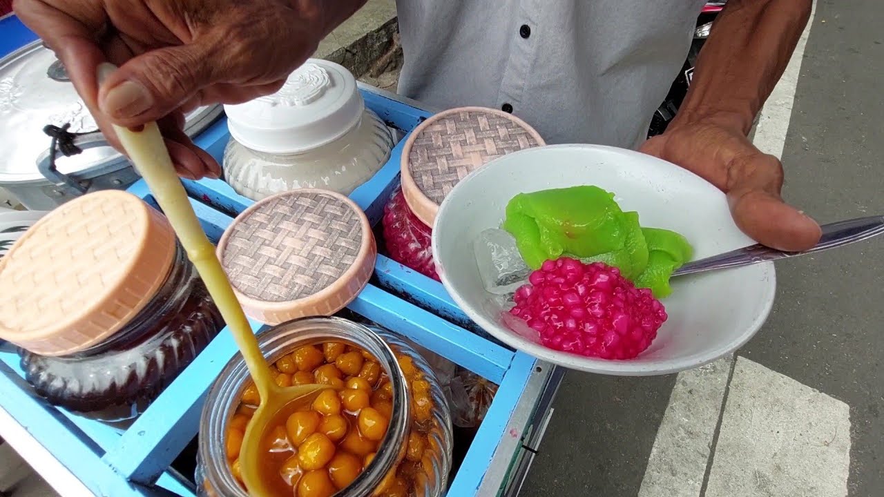 ES BUBUR SUMSUM YANG SUDAH LANGKA - INDONESIAN RARE STREET FOOD